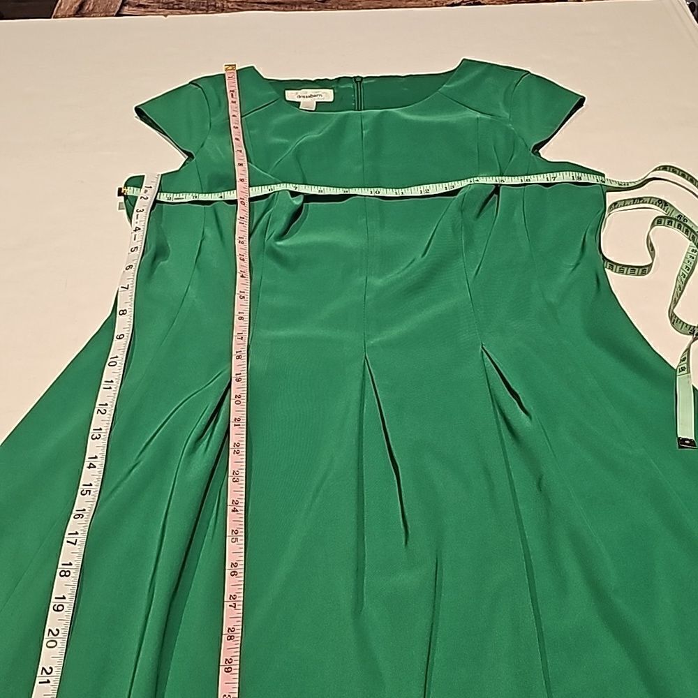 Emerald green fit n flare dress by Dressbarn size 14 - Picture 7 of 12